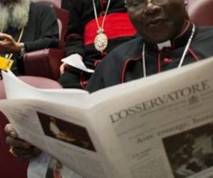 El Vaticano estrena un nuevo periódico con los pobres en el centro
